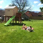 Antik Pensión Nagyvisnyó